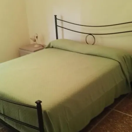 Holiday home Casa Vacanza Elena *